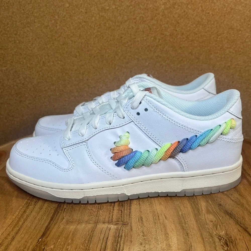 Nike
Dunks gs
Rainbow lace swoosh’ - Picture 11 of 12
